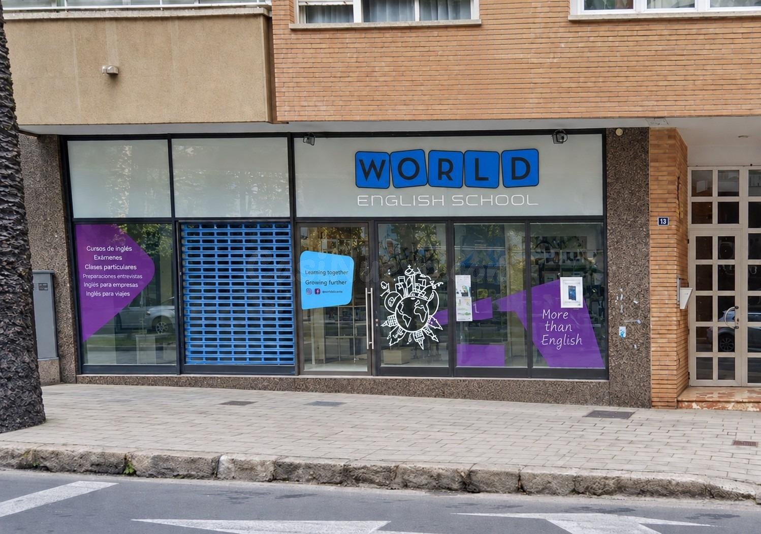 En Venta Local en Avenida Benito Pérez Galdós (Alicante)