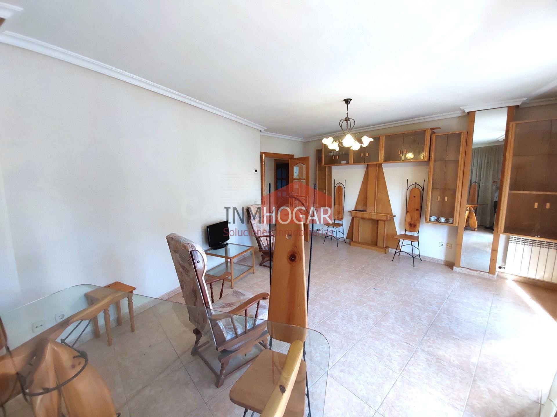VIVIENDA ACCESIBLE CON ORIENTACIÓN SUROESTE EN ARÉVALO - foto 3