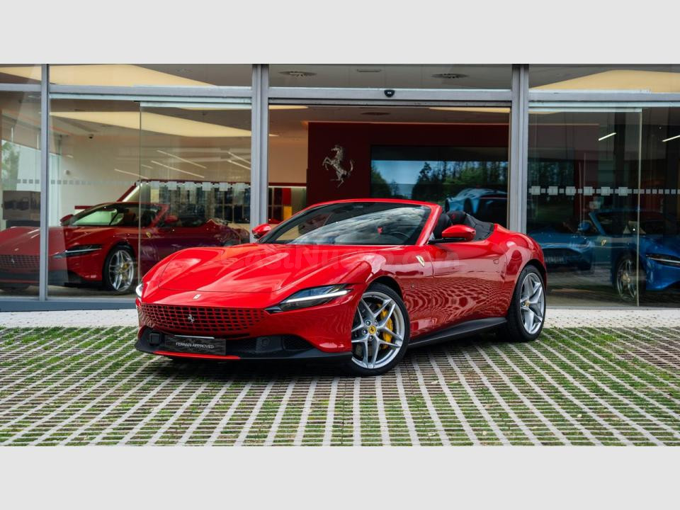Ferrari  3.9 V8 Spider, 339.000€