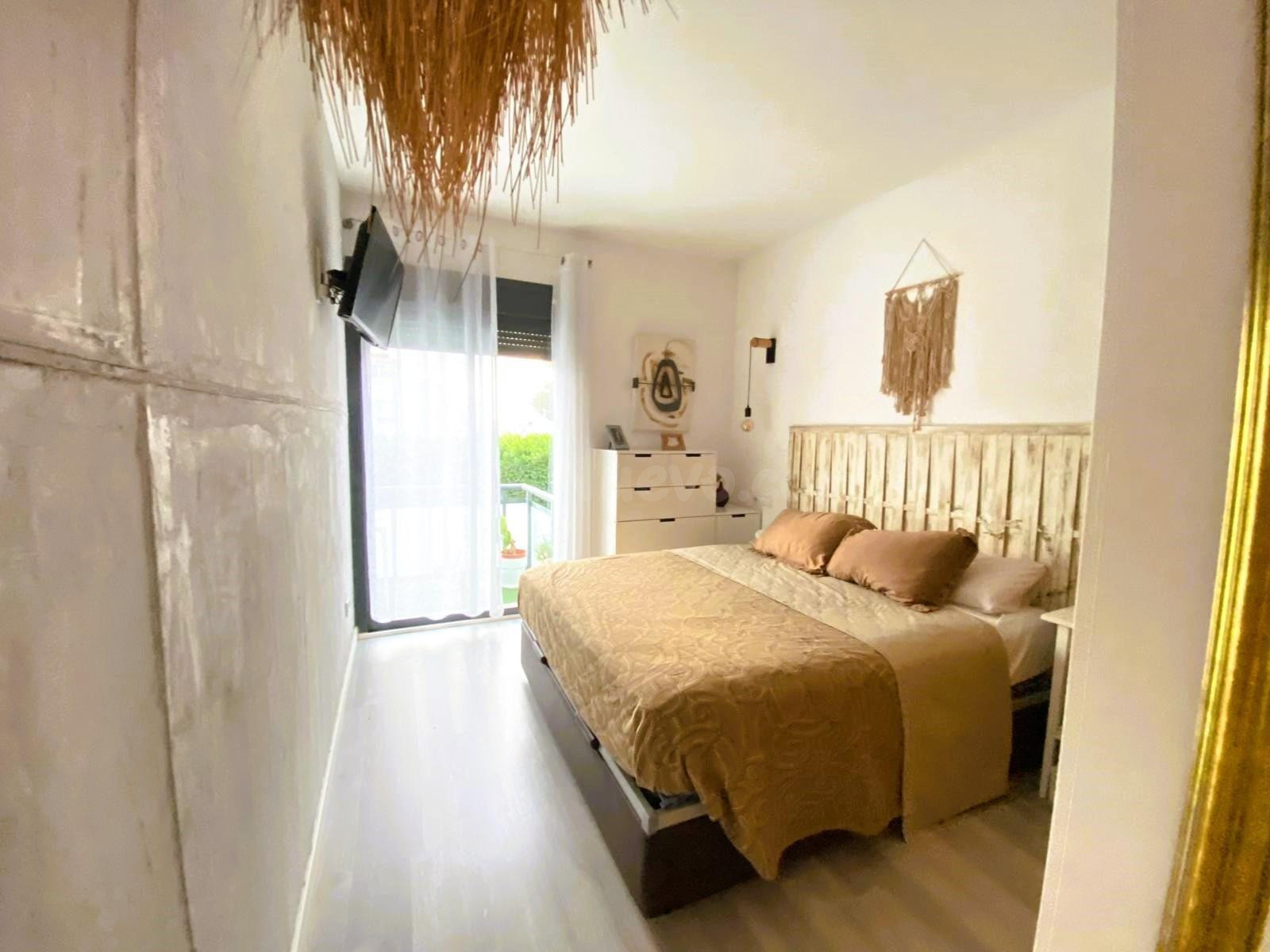 Piso luminoso y totalmente exterior con balcón en Palma - foto 5