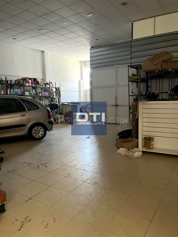 GRAN NAVE-LOCAL COMERCIAL EN VENTA EN CORTEGANA – APROX. 750 - foto 4
