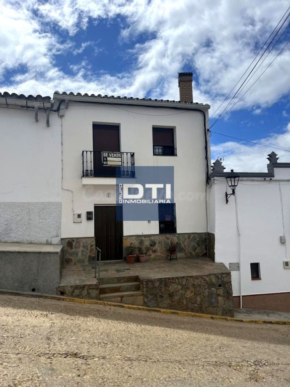 Casa / Chalet en venta en Las Cefiñas de 134 m2 - foto 2
