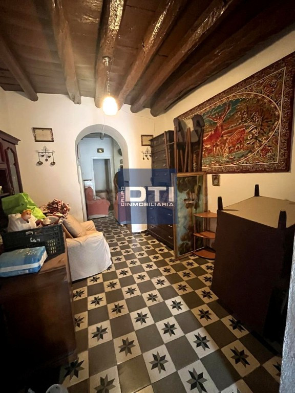 CASA EN EL CENTRO DE ARACENA DE 3 DORMITORIOS Y VISTAS A LA  - foto 4