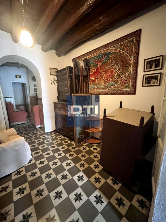 CASA EN EL CENTRO DE ARACENA DE 3 DORMITORIOS Y VISTAS A LA  - foto 5