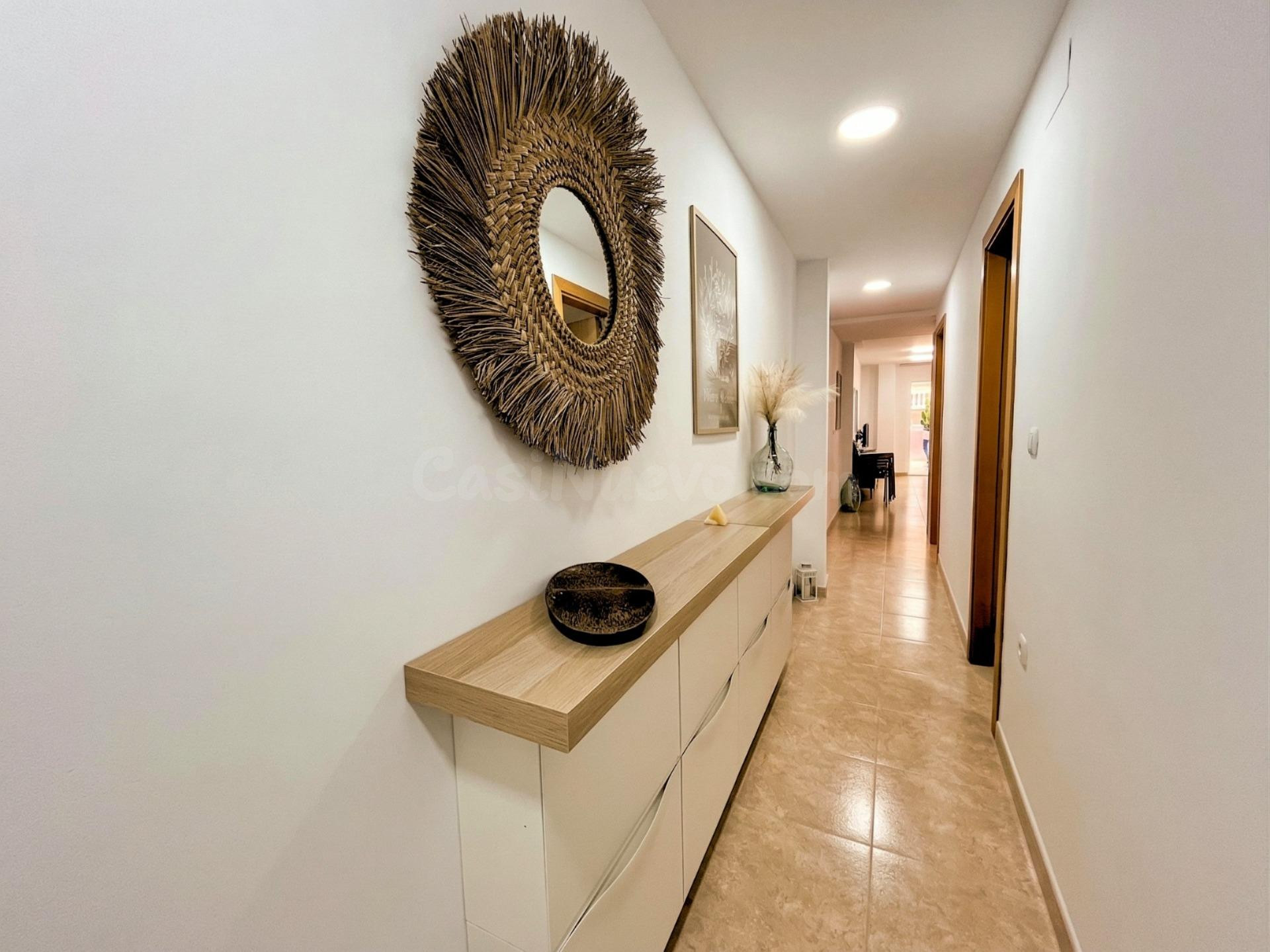 En venta, apartamento en segunda línea de playa en Moncofa,  - foto 2
