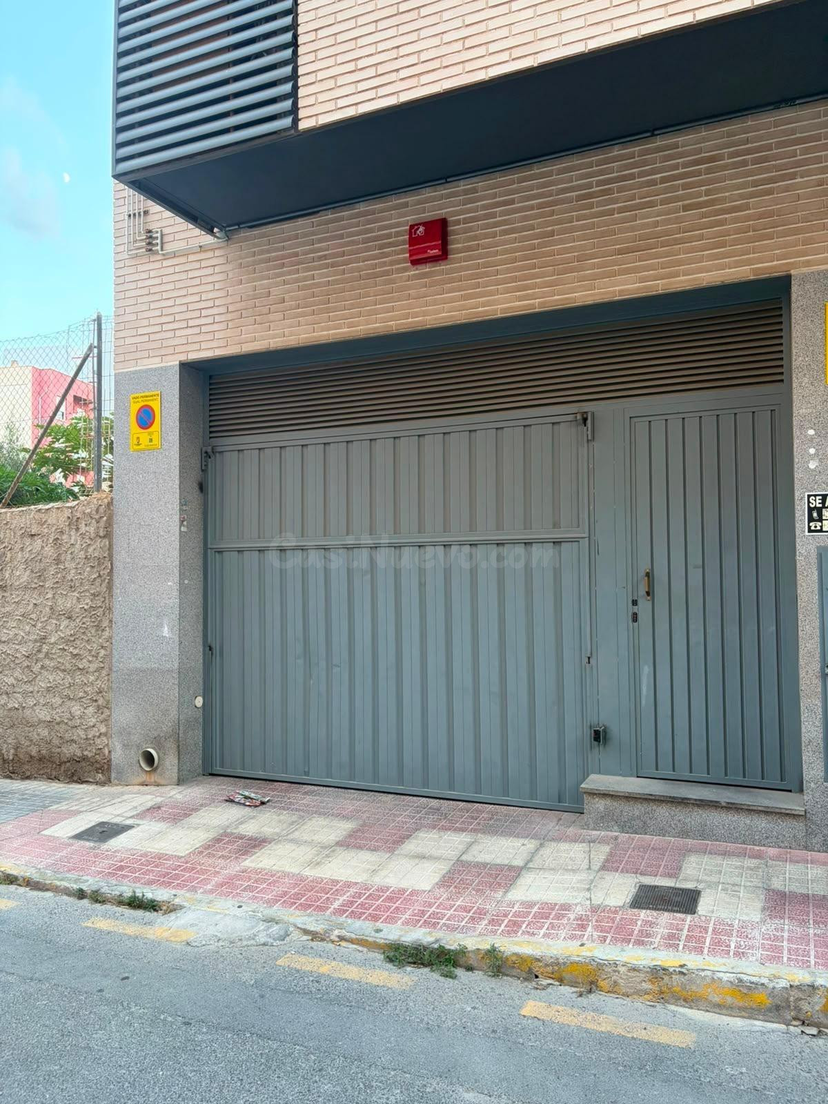 GARAJE EN CAMPELLO