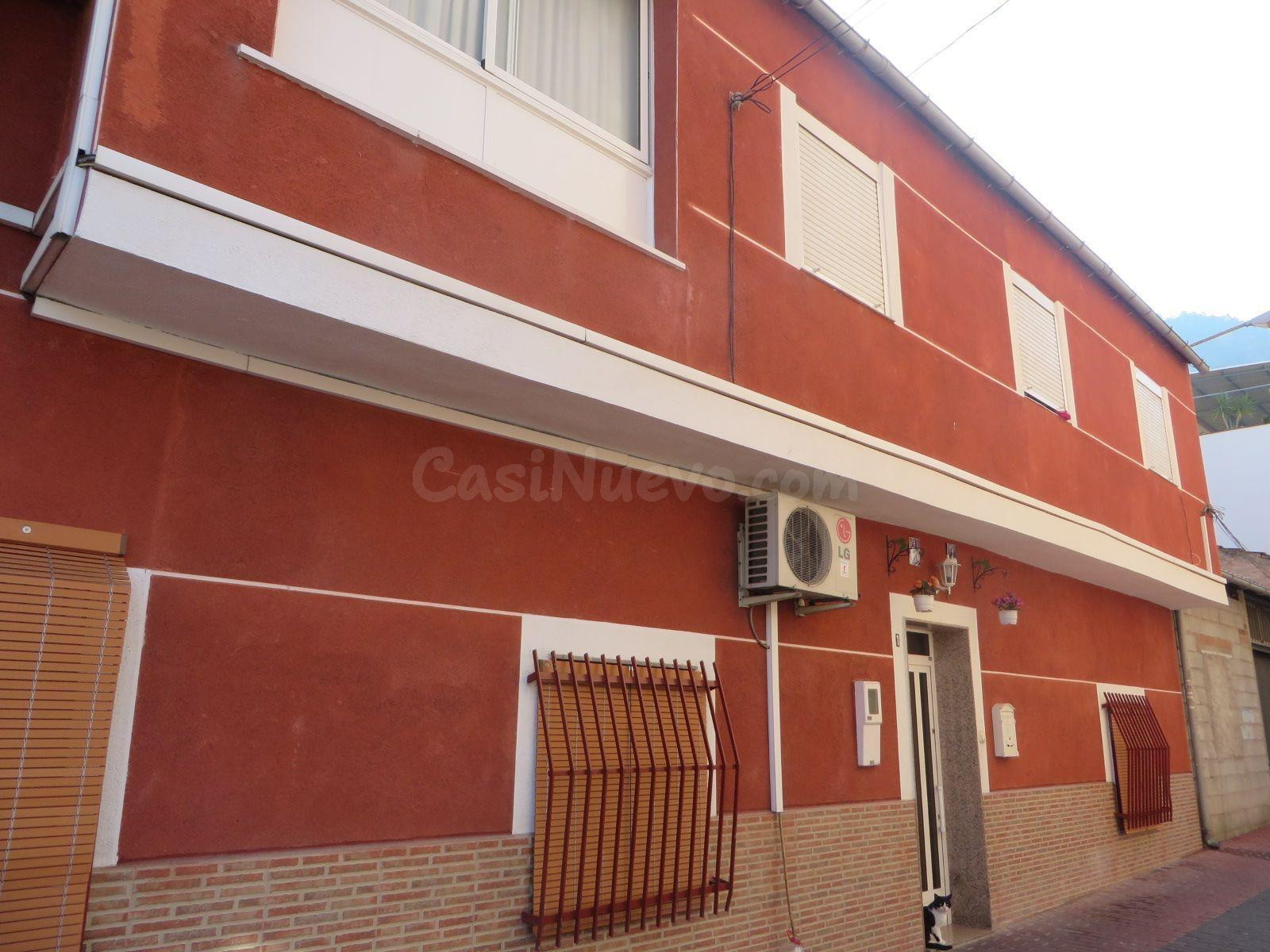 OPORTUNIDAD GRAN CASA EN ALGEZARES