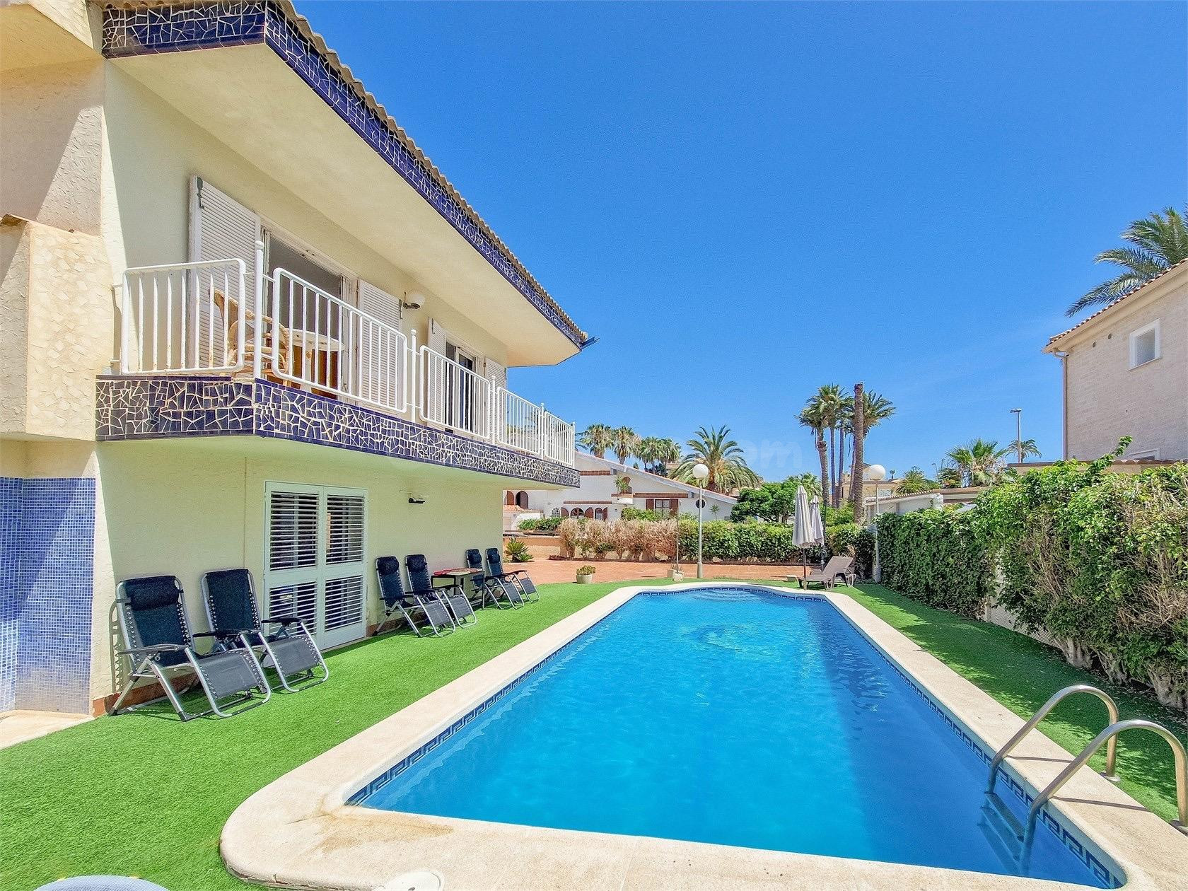 ESPECTACULAR CHALET EN LA ZENIA - foto 4
