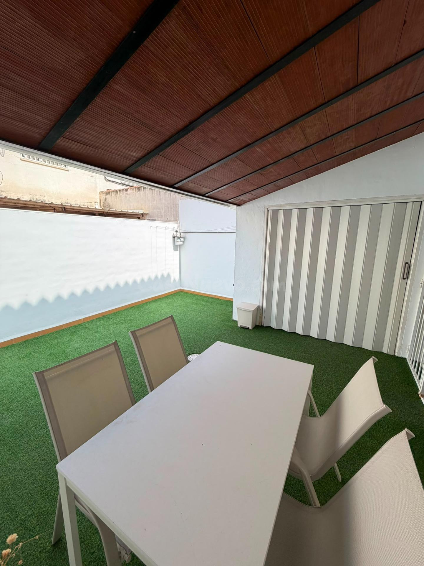 BONITO DUPLEX EN SAN JOSE DE LA VEGA - foto 3