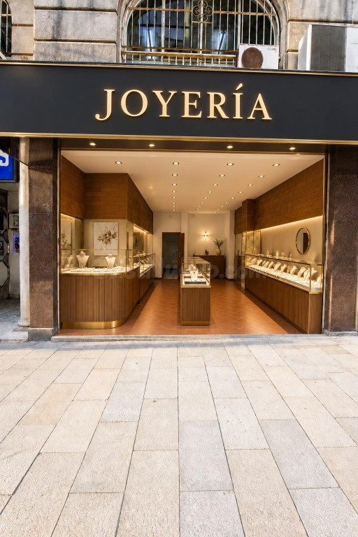 Local comercial en alquiler en Rúa Marqués de Valladares, Vi - foto 3
