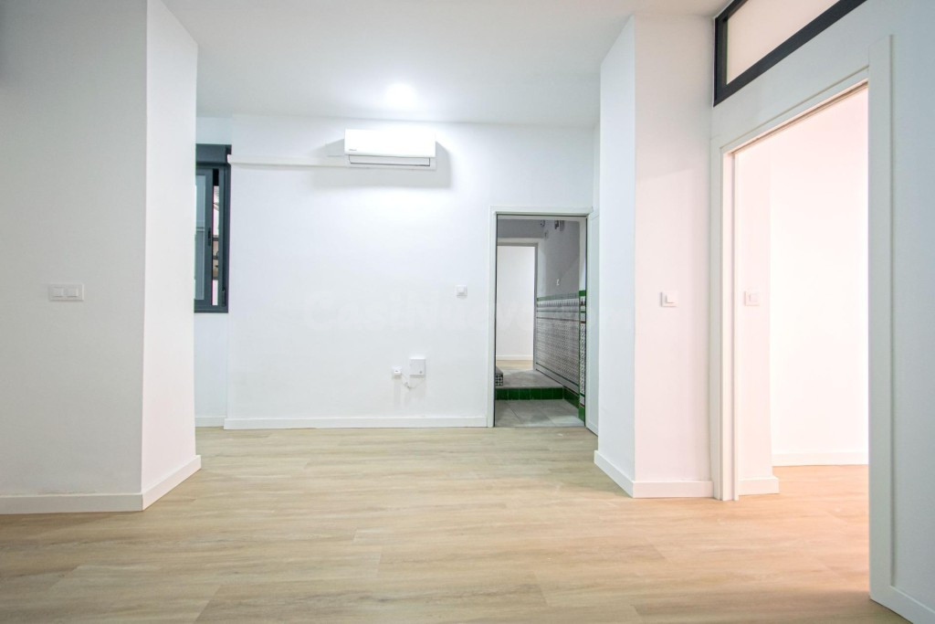 Edificio en venta en Calle Adolfo Cuellar junto a calle Zara - foto 4