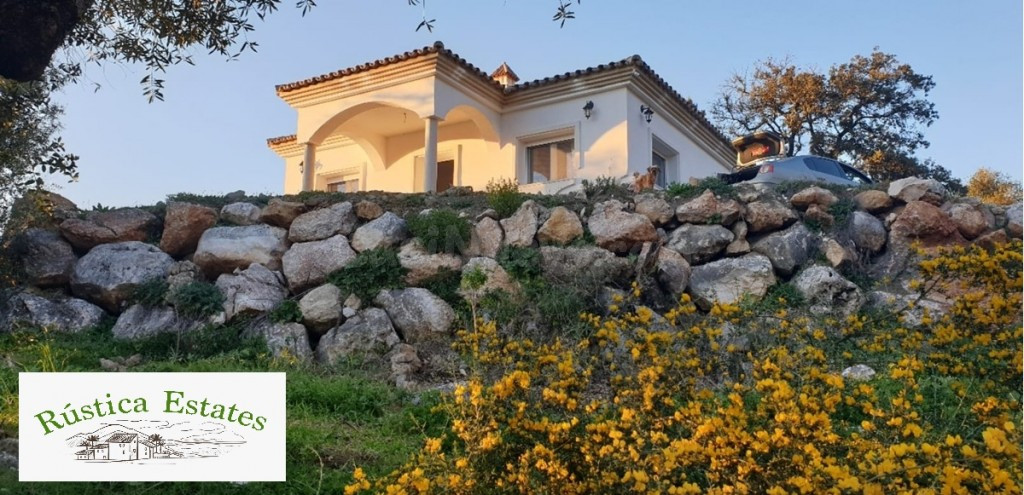 Casa-Chalet en Venta en Algatocin Málaga