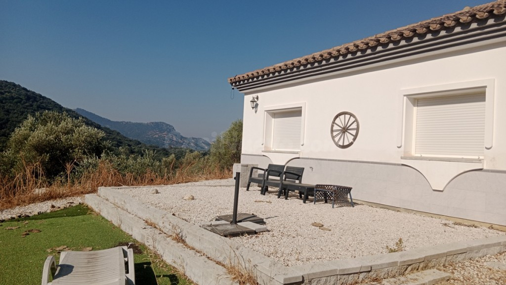 Casa-Chalet en Venta en Algatocin Málaga - foto 3
