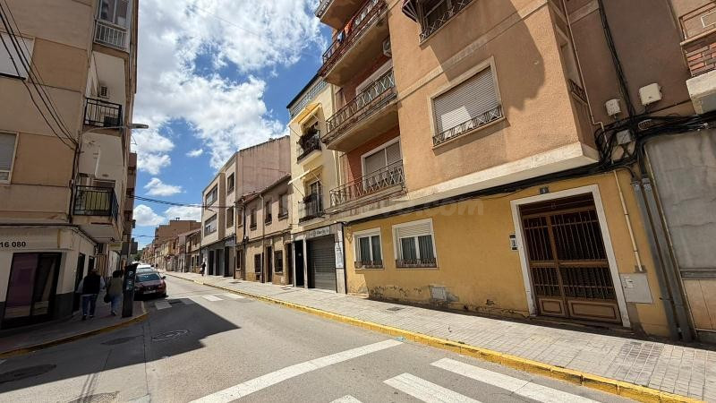 Piso en Venta en Almansa Albacete - foto 2