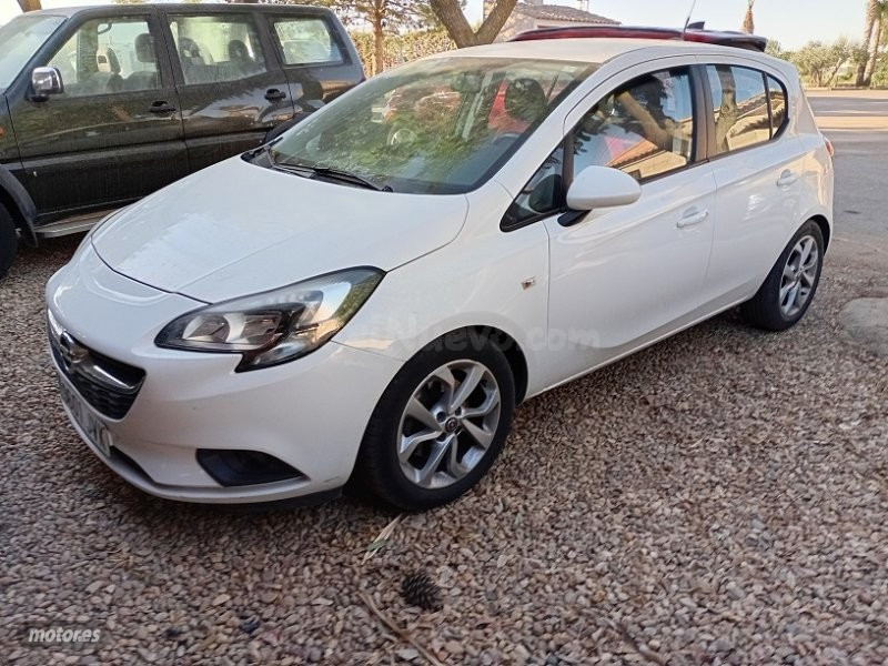 Opel Corsa en Puerto Lumbreras con 6 velocidades