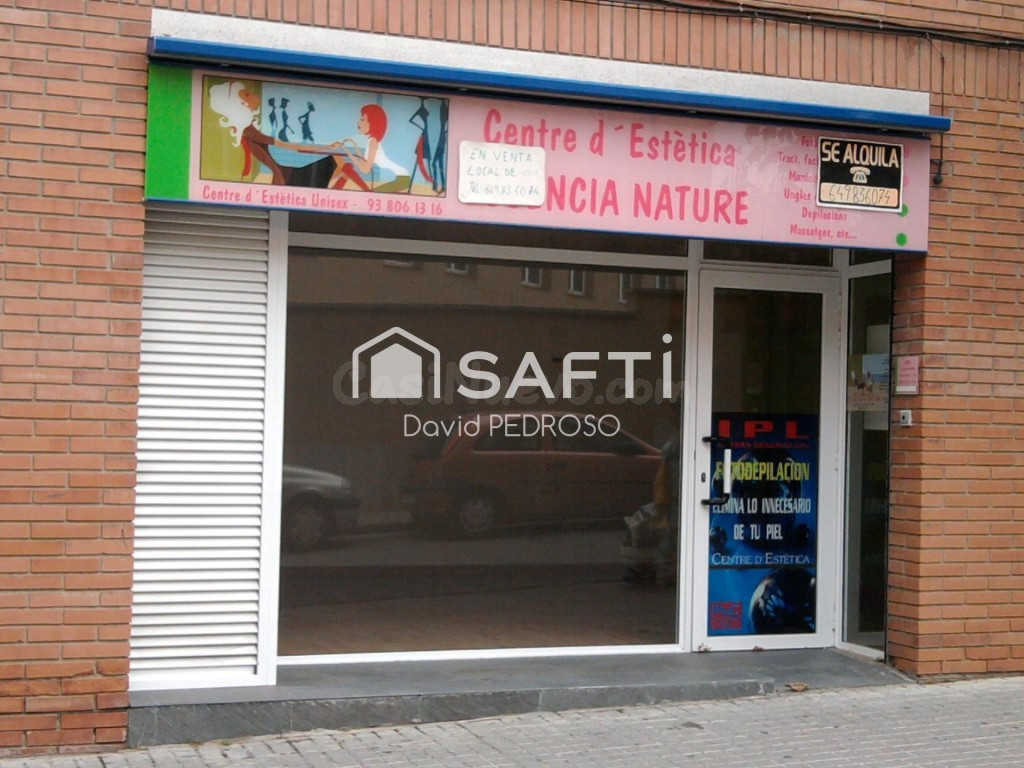 GRAN LOCAL CON POSIBILIDAD DE HACER VIVIENDA