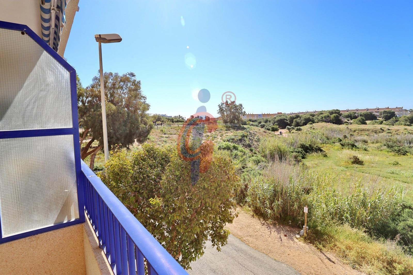 ¡Vivienda con garaje en venta en Parqueluz, Guardamar del Segura!