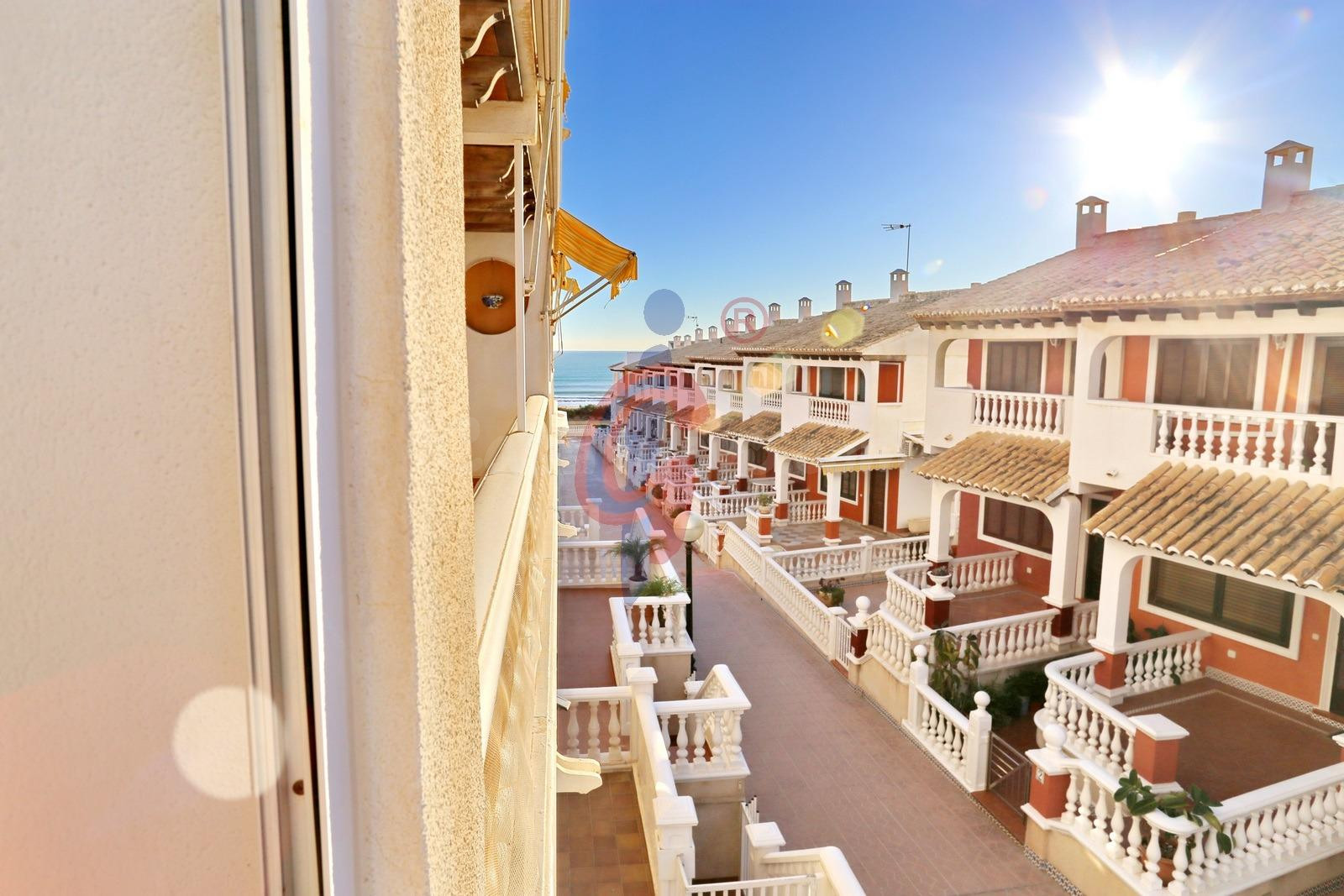 ¡Apartamento en venta en Benamor, Guardamar del Segura!