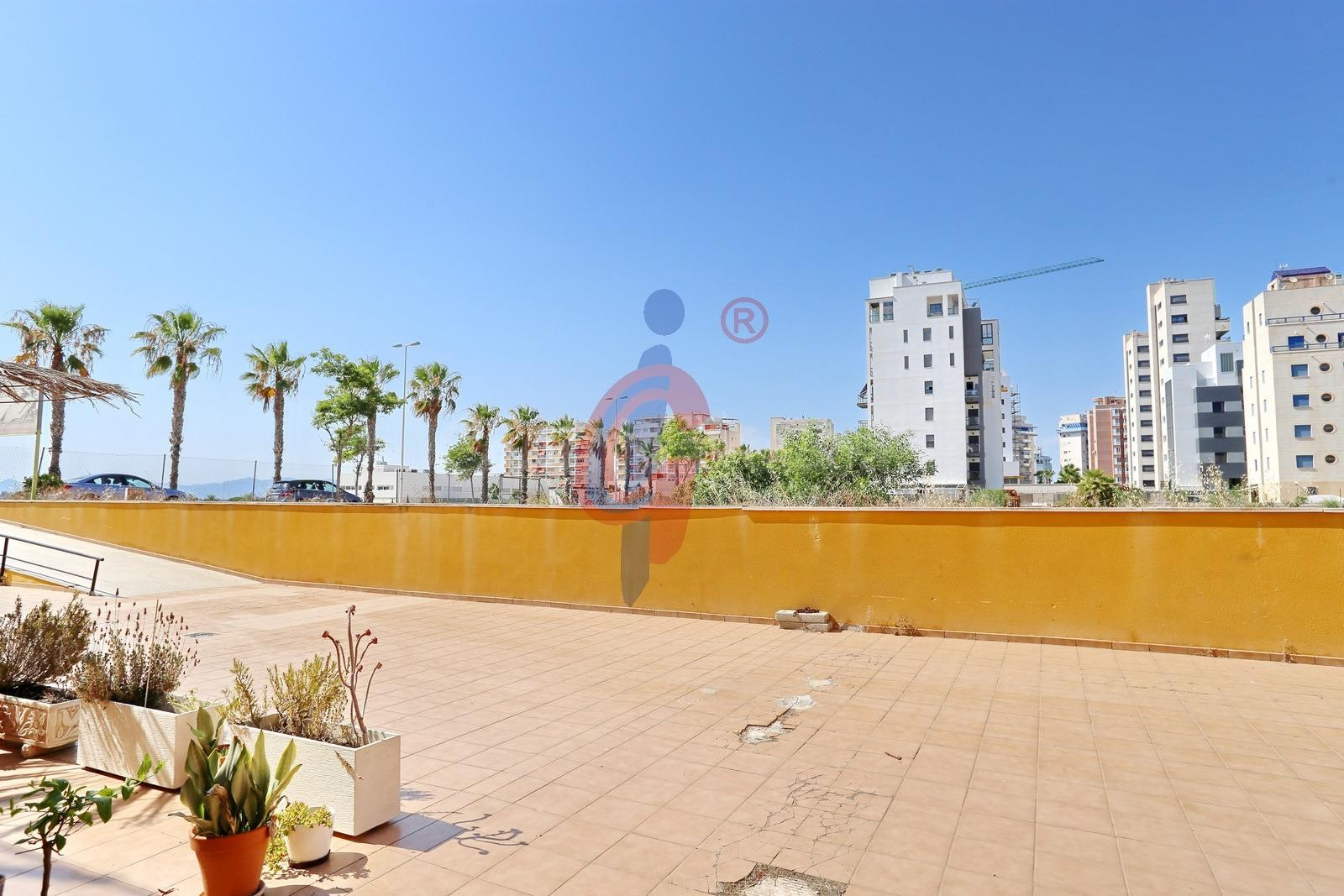 ¡Local en venta en Guardamar del Segura! - foto 5