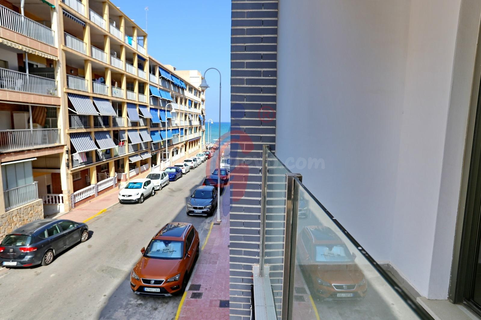 Apartamento con garaje a escasos metros de la playa en Guard - foto 3
