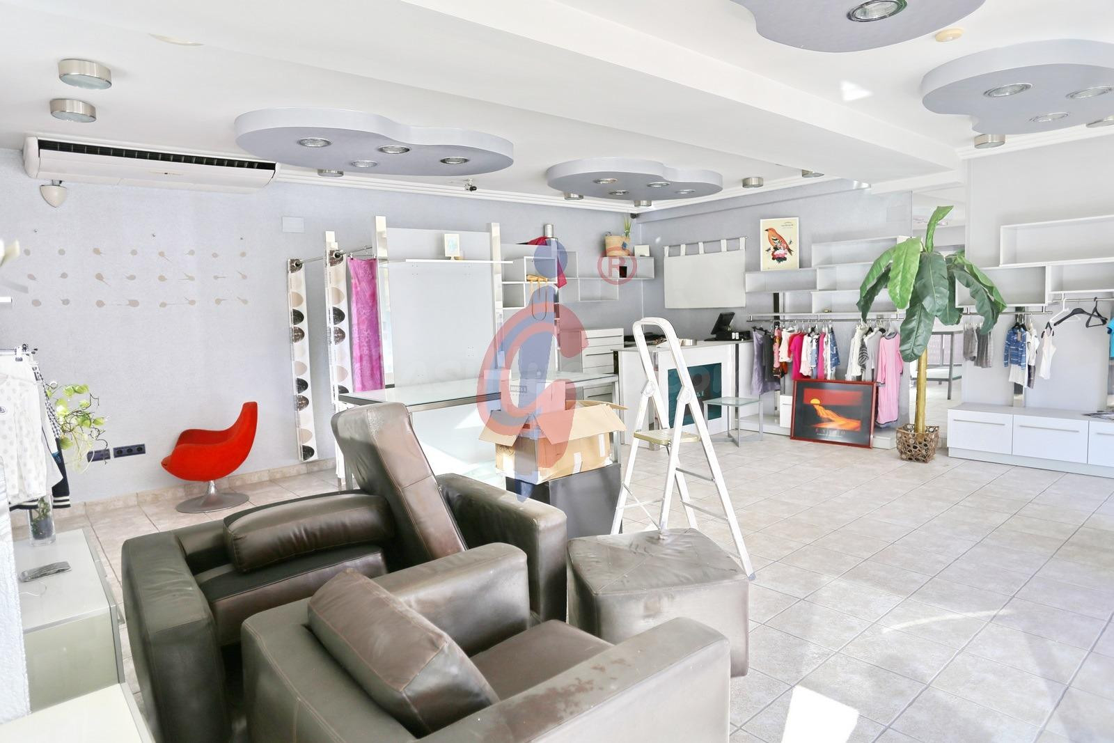 ¡Oportunidad en venta! Local en esquina en Guardamar del Seg - foto 2
