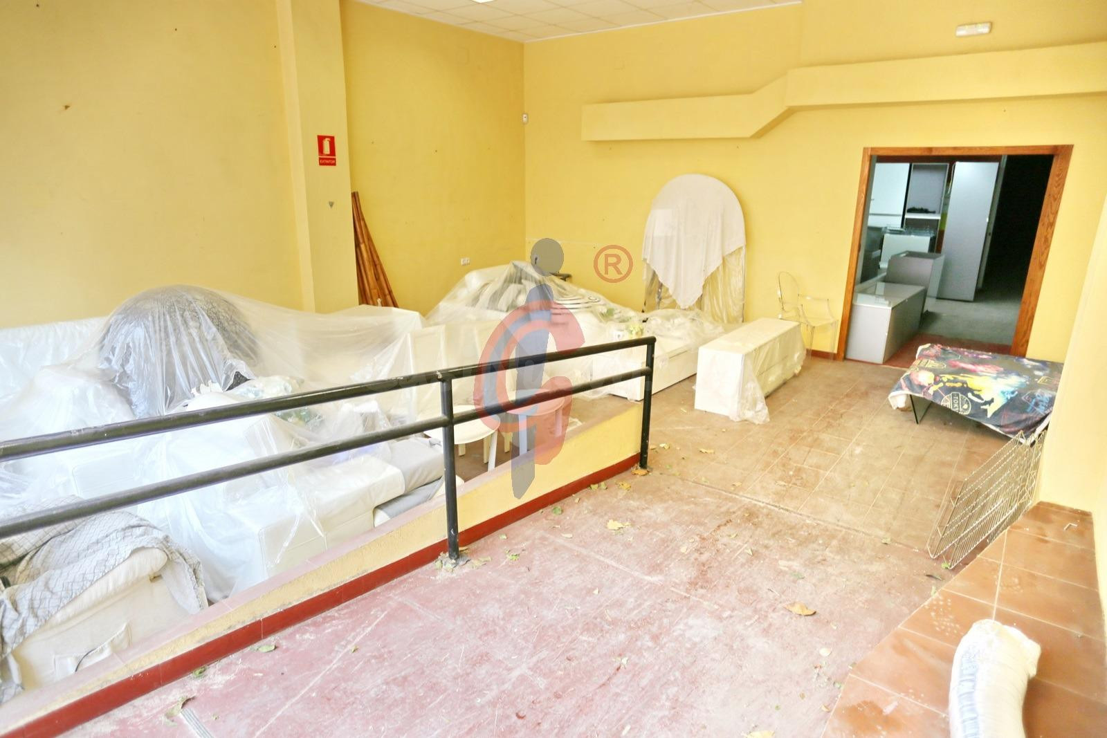 ¡Local comercial en venta en zona Las Viñas en Guardamar del - foto 2