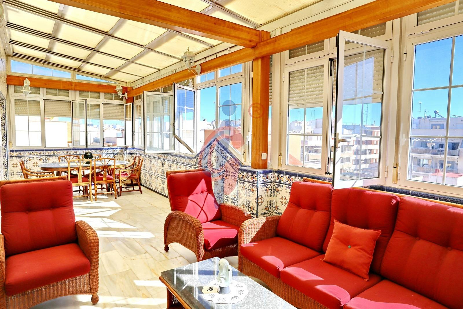 ¡Ático dúplex en venta en Guardamar del Segura! - foto 2