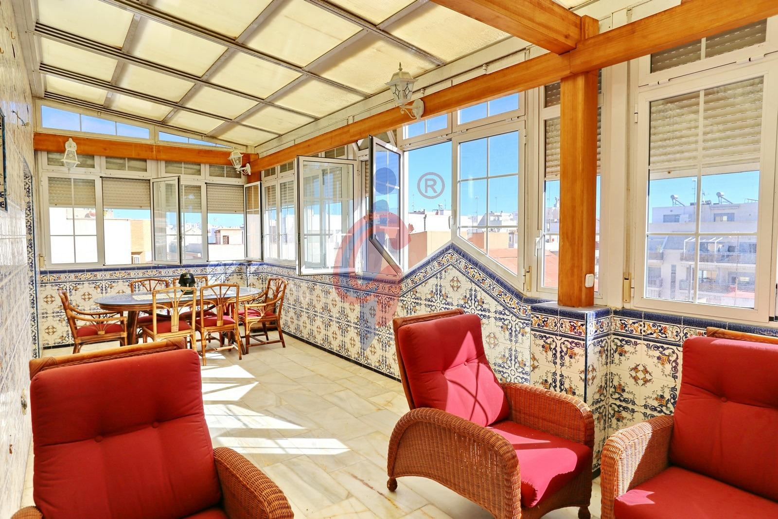 ¡Ático dúplex en venta en Guardamar del Segura! - foto 5