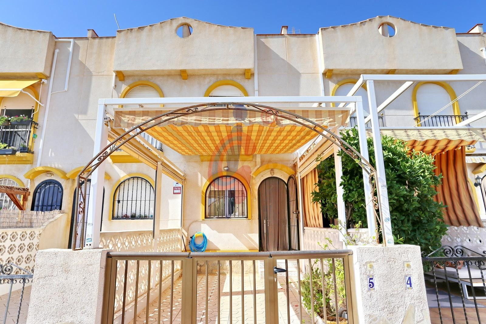¡Oportunidad en Pinomar, Guardamar del Segura! Acogedor bung - foto 5