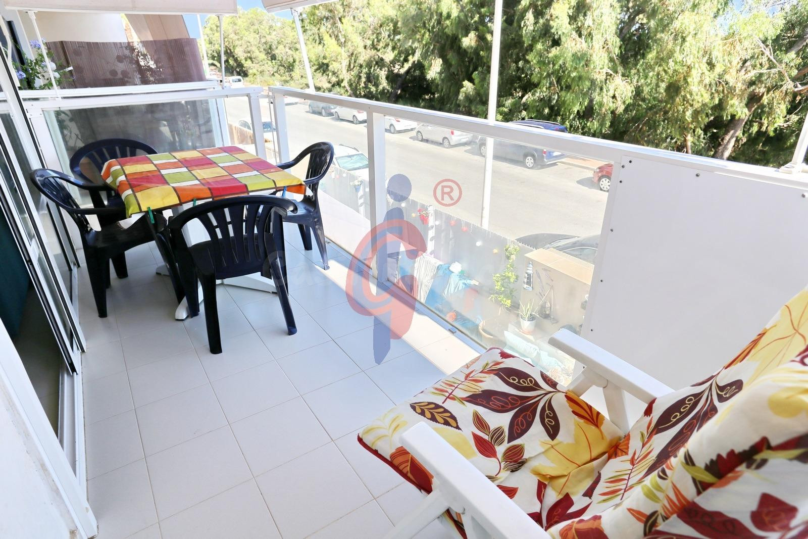 ¡Apartamento con vistas a la Pinada en el Puerto Deportivo! - foto 2