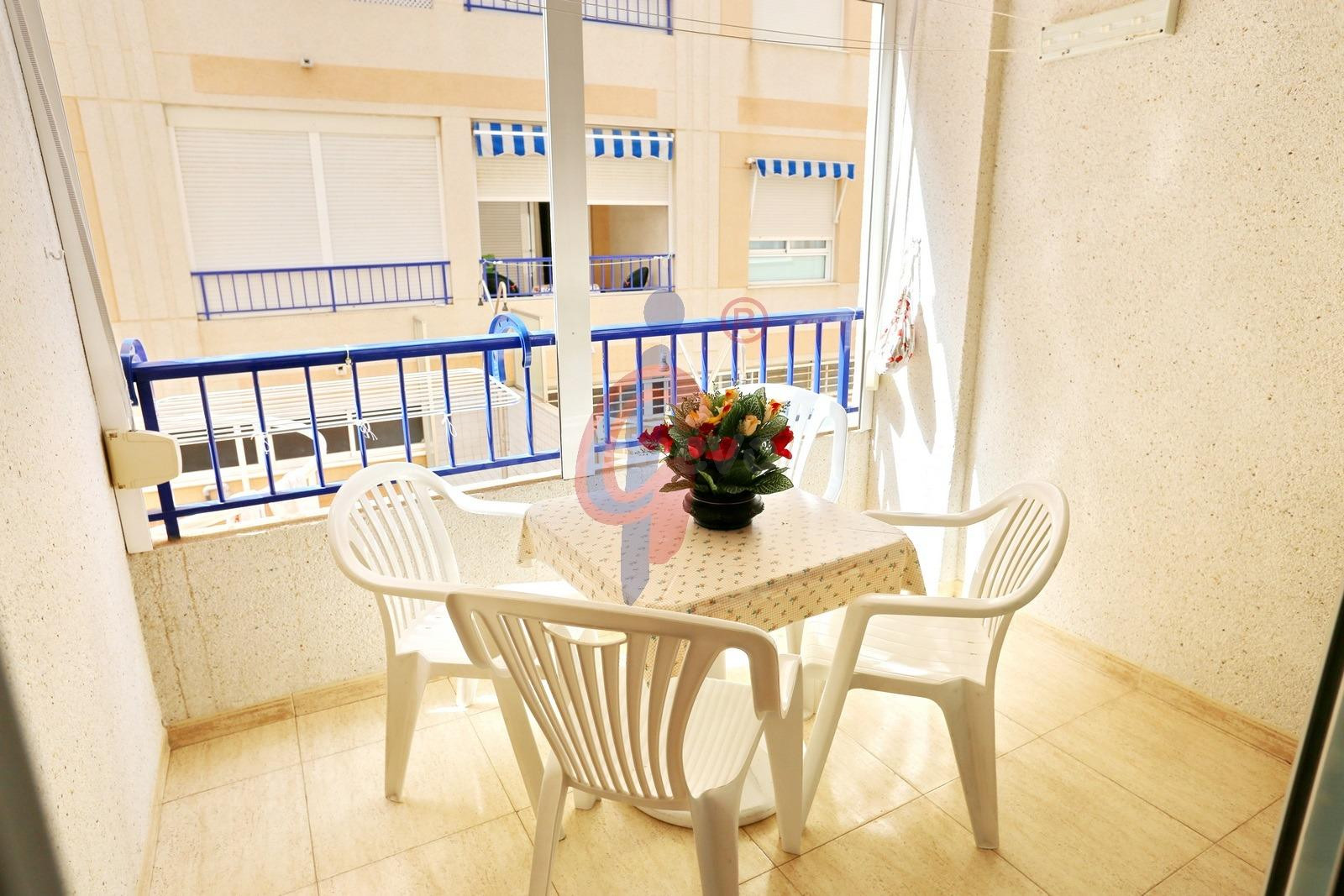 ¡Vivienda de dos dormitorios a la venta en el Edificio Parqu - foto 3