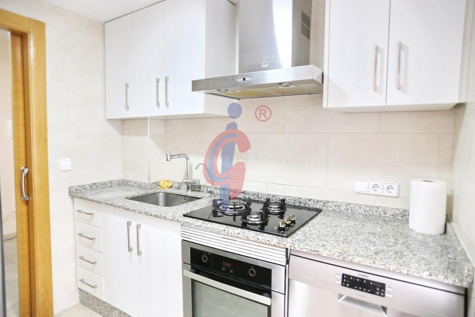 ¡Apartamento de dos dormitorios reformado en Avenida Cervant - foto 3