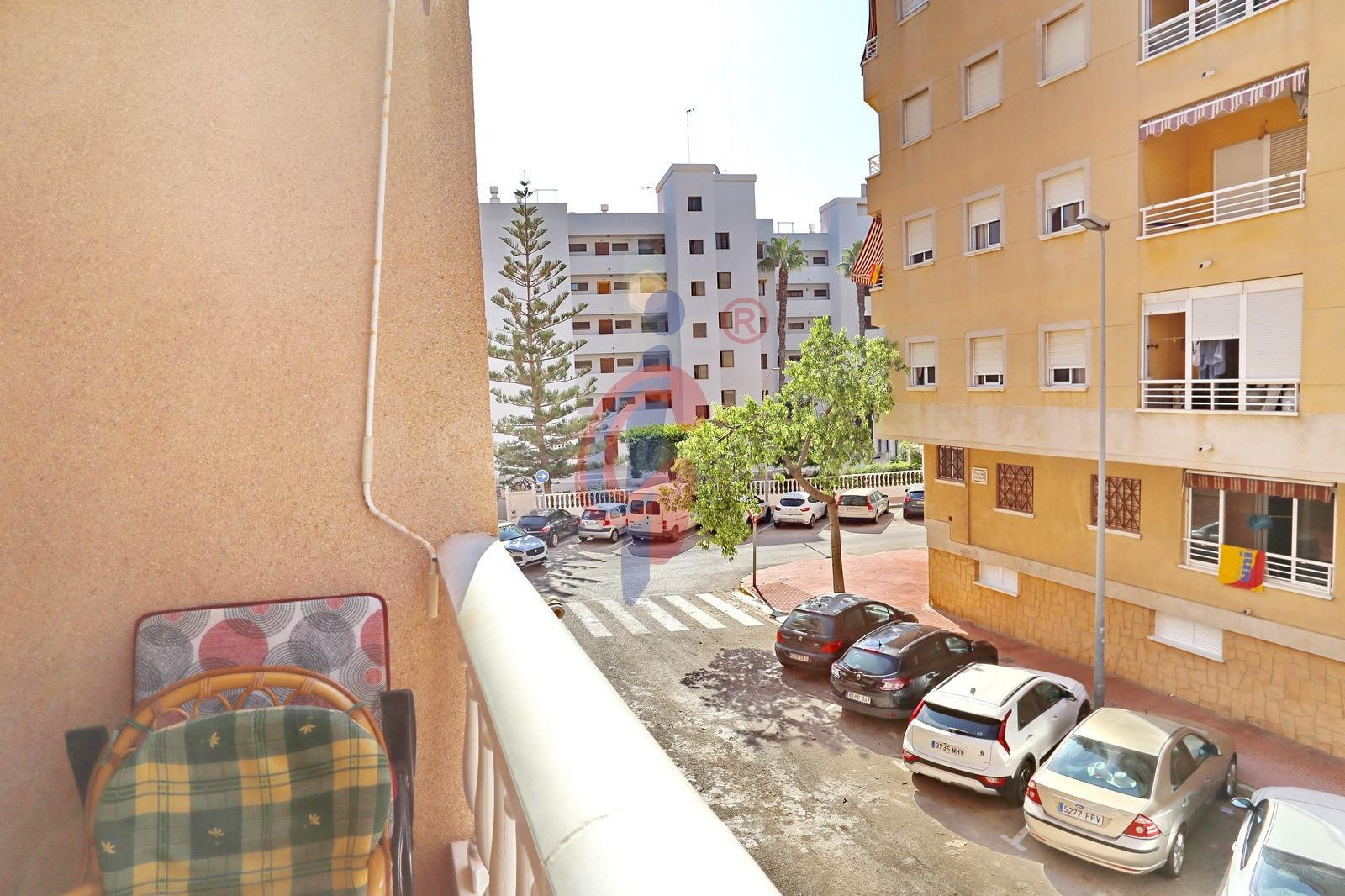 EN VENTA: apartamento de dos dormitorios en las Viñas con or - foto 3