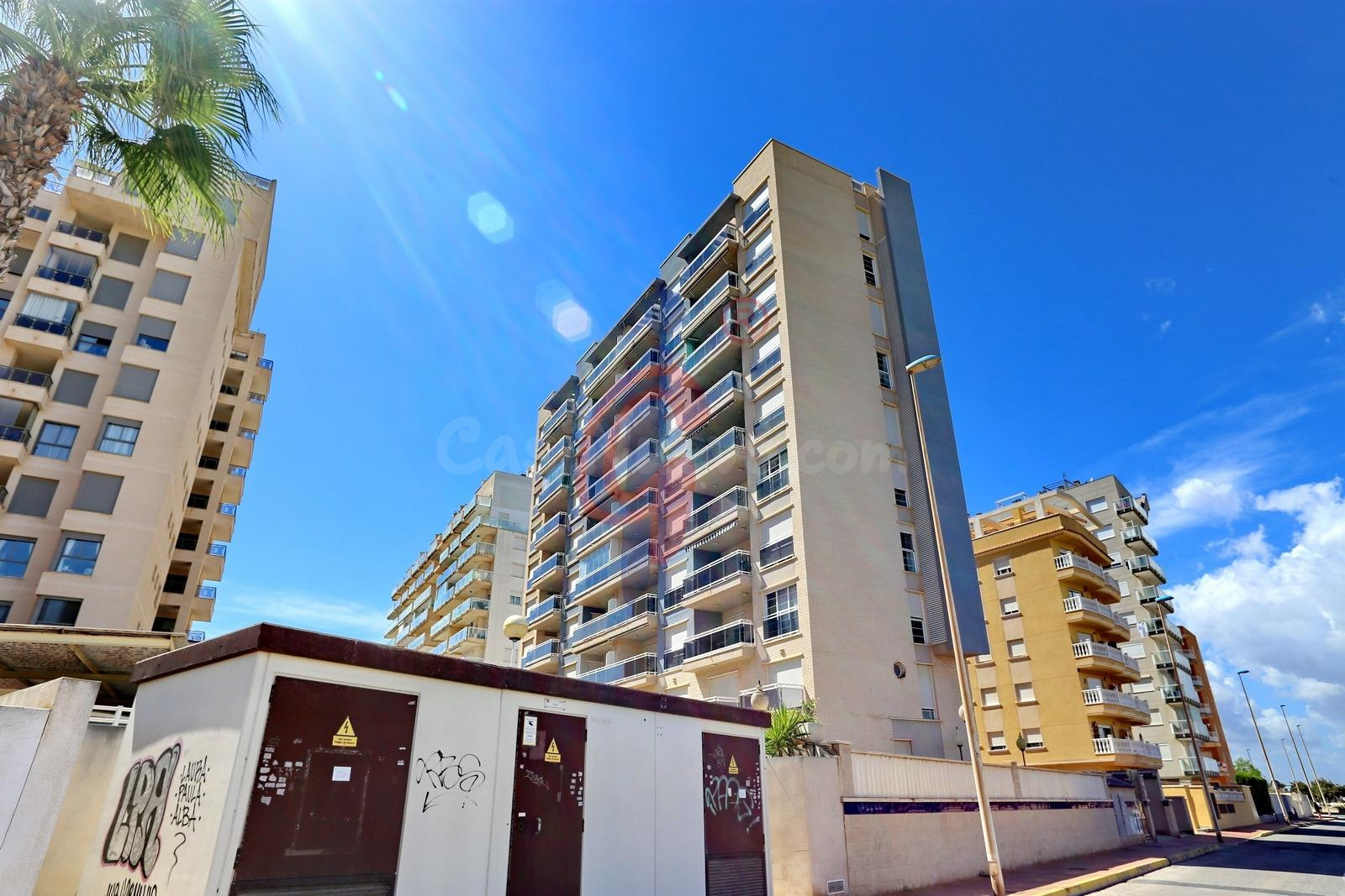 ¡Magnifica vivienda de 2 dormitorios 2 baños con vistas al m - foto 5