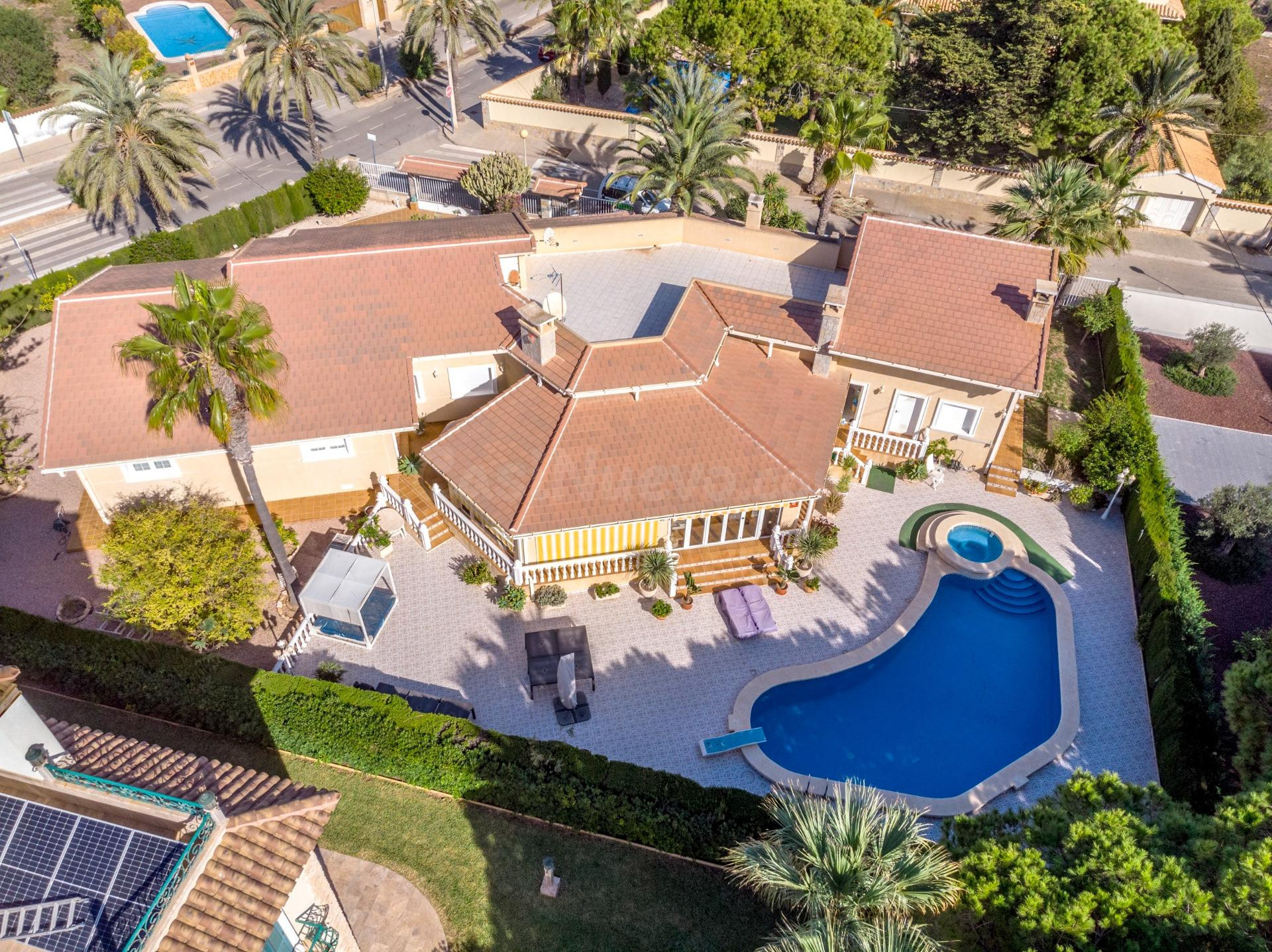 Villa de lujo en Cabo Roig - foto 2