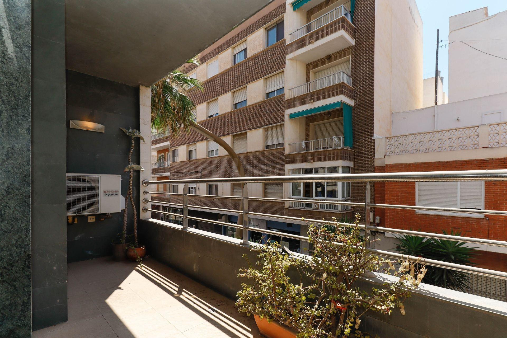 Apartamento 3 habitaciones 129m² en venta - Centro - Muelle  - foto 4