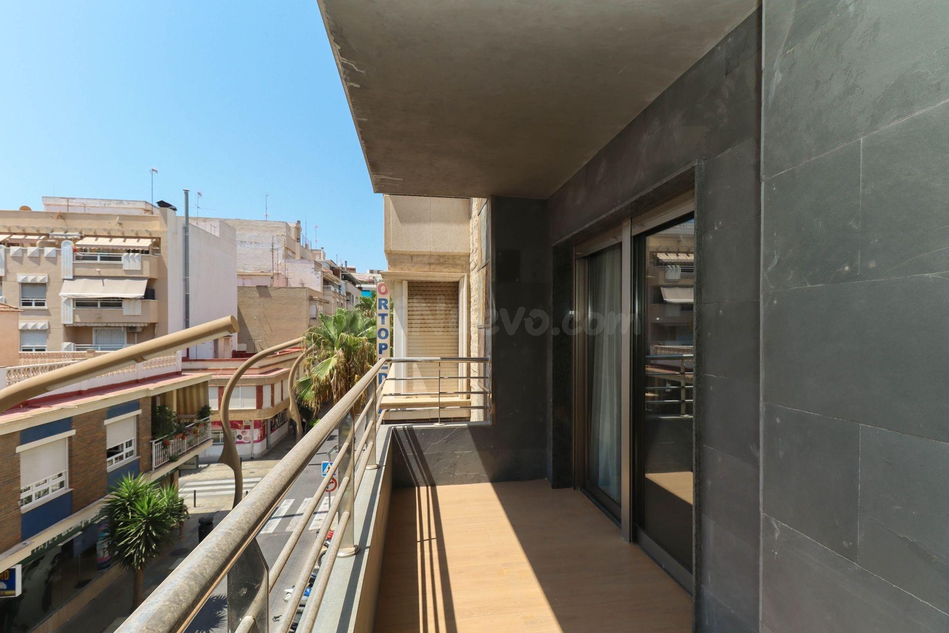Apartamento 3 habitaciones 129m² en venta - Centro - Muelle  - foto 3