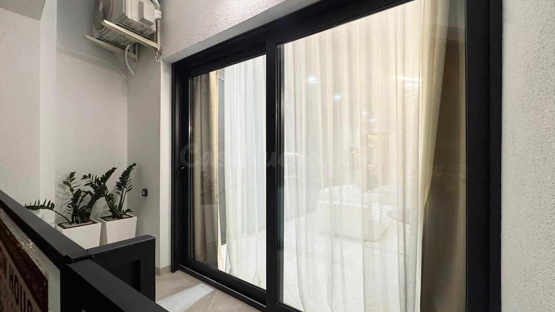 Luminoso apartamento de 1 dormitorio a solo 250 m de la play - foto 5