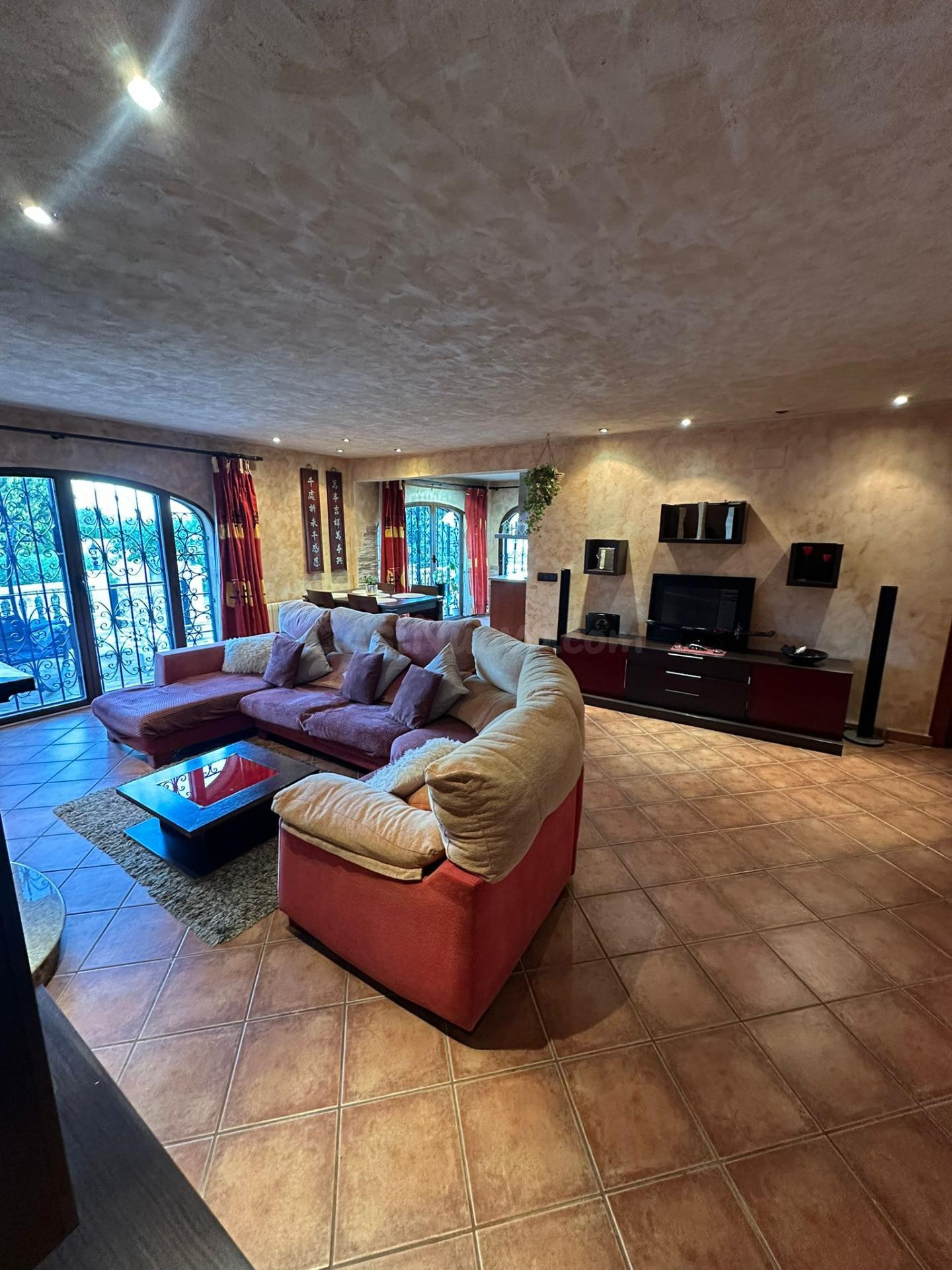 Gran chalet en Polop con 2.000 m2 de terreno – naturaleza y  - foto 3
