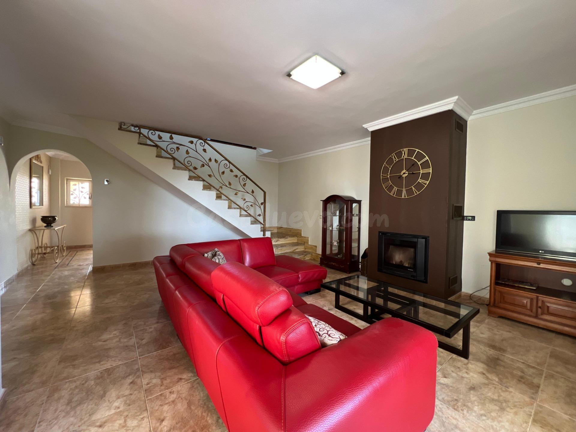 CHALET EN URB COBLANCA (BENIDORM) - foto 4