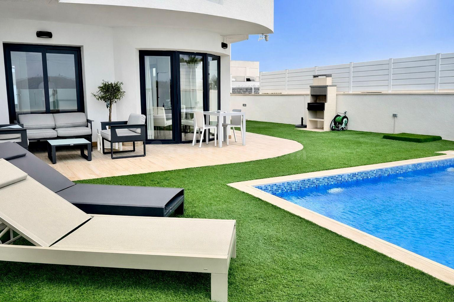 CHALET EN ZONA TERRA MARINA FINESTRAT - foto 4