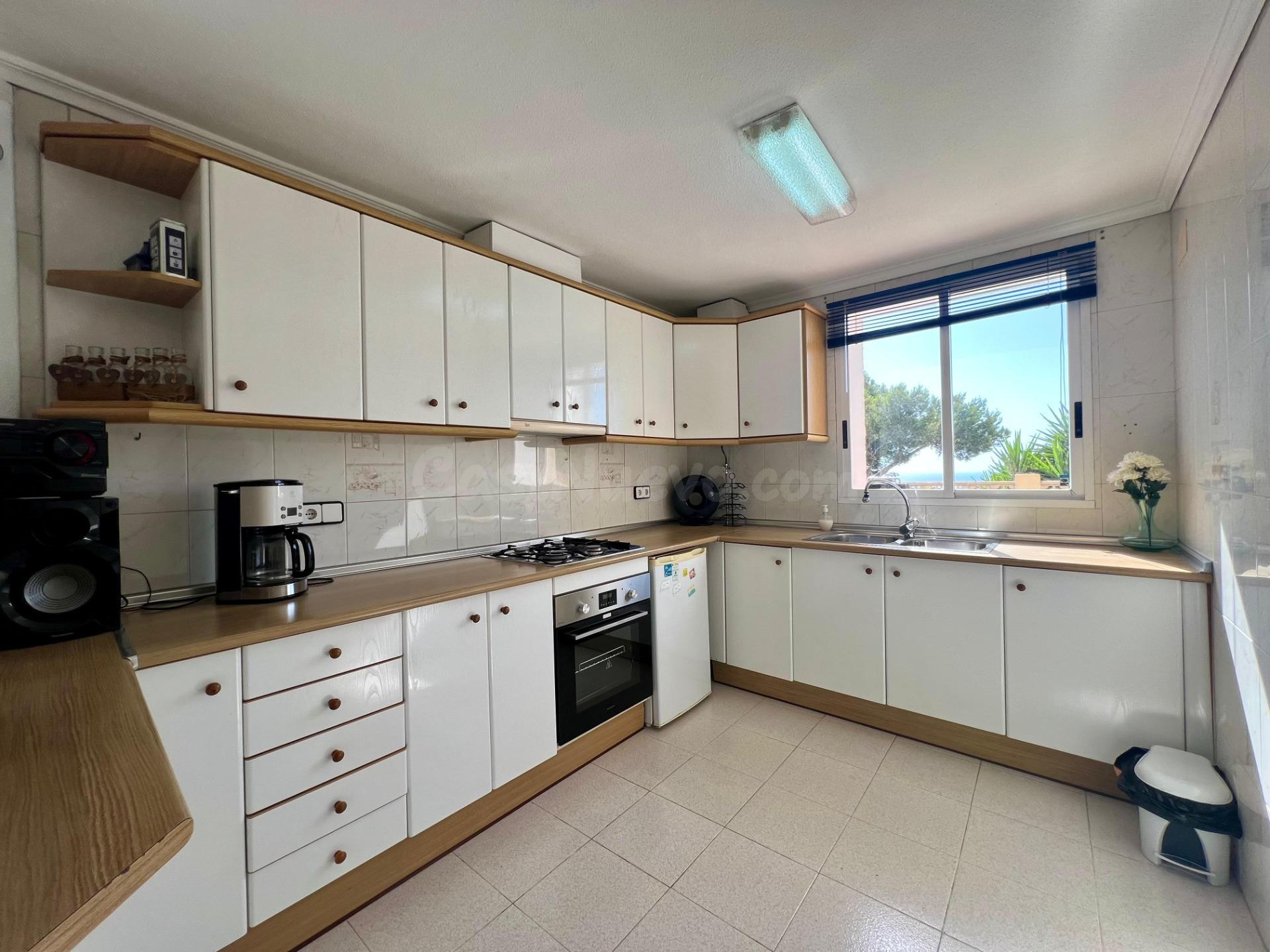 ALQUILER DE VIVIENDA 3 habitaciones EN LA NUCIA - foto 5