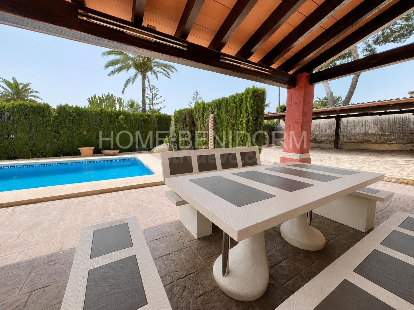 CHALET EN BENIDORM URBANIZACION COBLANCA - foto 2