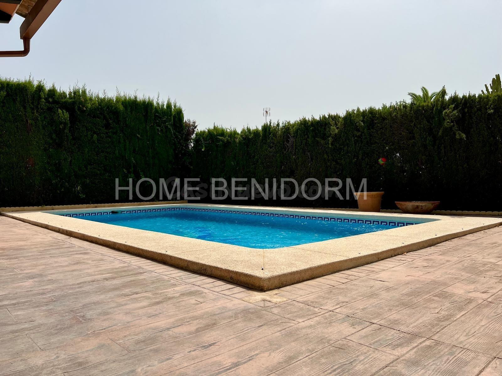 CHALET EN BENIDORM URBANIZACION COBLANCA - foto 3