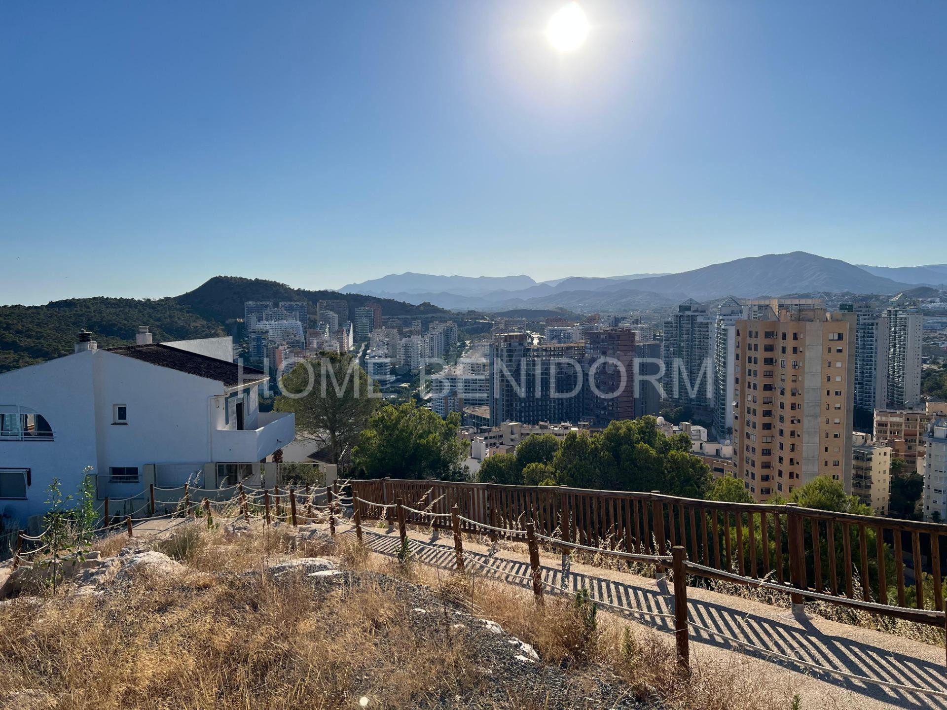 APARTAMENTO DE 2 habitaciones BENIDORM - foto 2