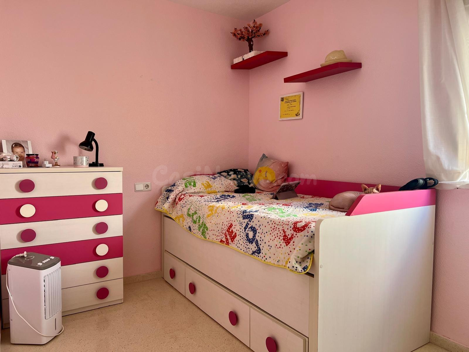 ÁTICO DÚPLEX EN LA NUCÍA CENTRO       3 habitaciones - foto 4