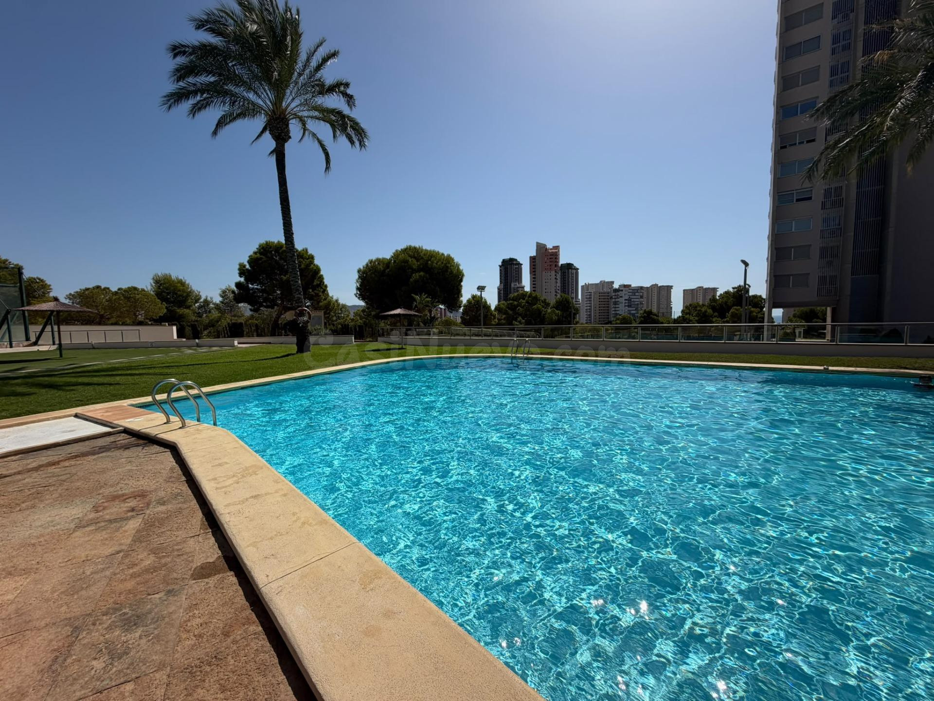 PISO A LA VENTA EN PONIENTE - foto 3