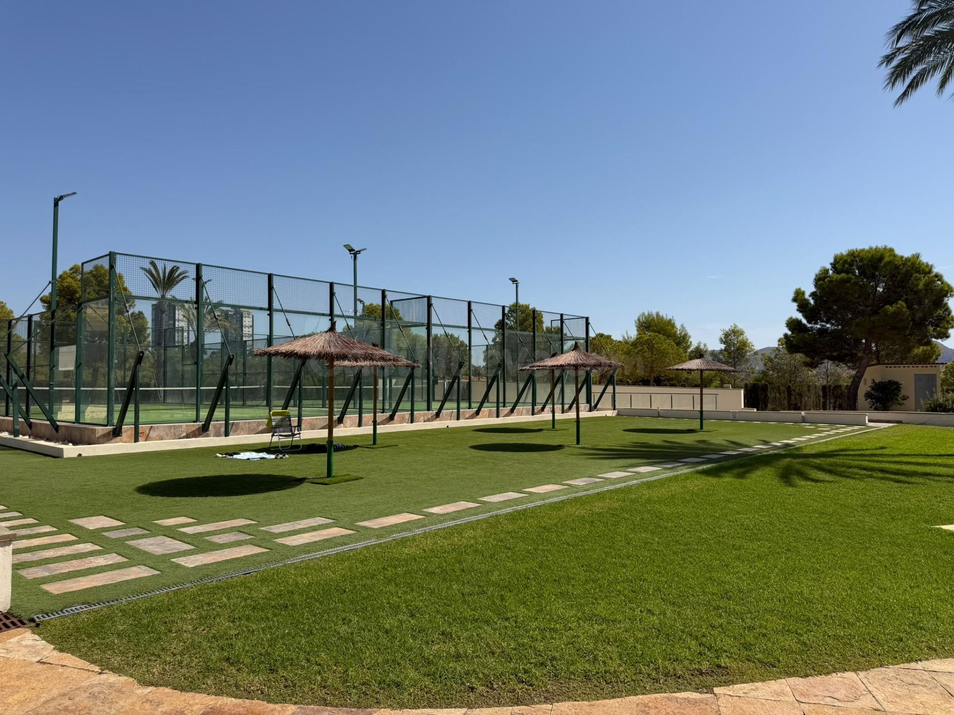 PISO A LA VENTA EN PONIENTE - foto 4