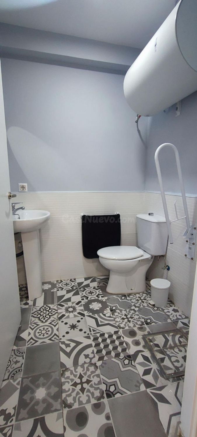 Local comercial 70m² en venta - Arroyo - Santa Justa - foto 5
