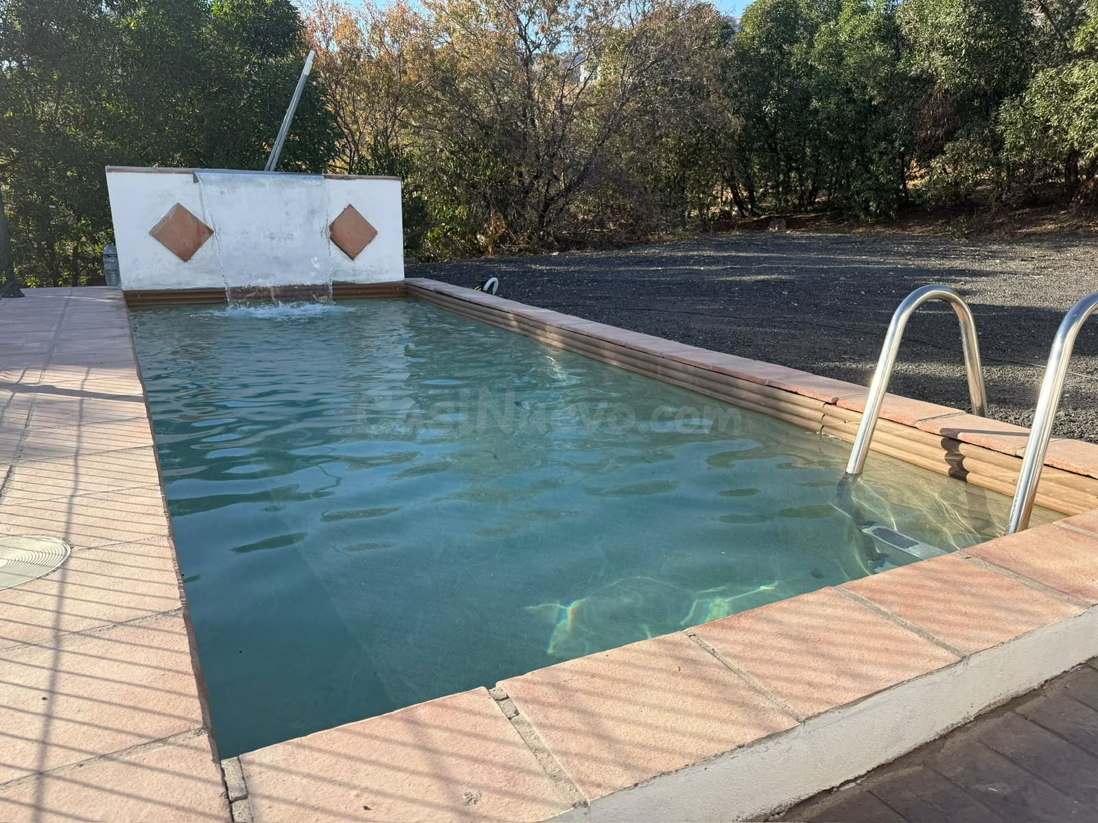 CASA DE CAMPO CON PISCINA EN COLMENAR – 3.500 m2 DE PARCELA  - foto 3